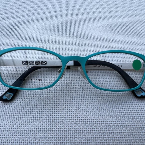 NEW | Ultralight Weight Children's Eyeglasses - Picture 3 of 10
